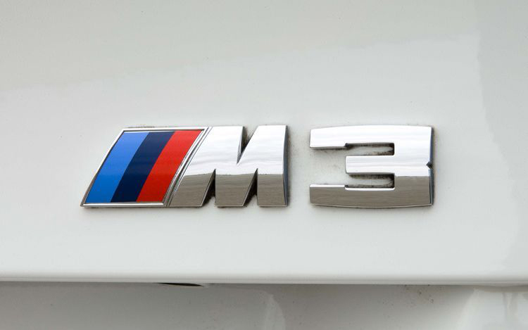 TİP YAZI E36 E46 M3 Bagaj Yazısı Logo Amblem TİP YAZI E36 E46 M3 Bagaj Yazısı Logo Amblem