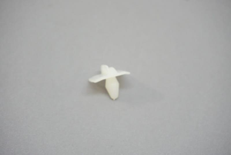 KAPI NİKELAJI TUTUCUSU W115 A0009886081 KAPI NİKELAJI TUTUCUSU W115 A0009886081